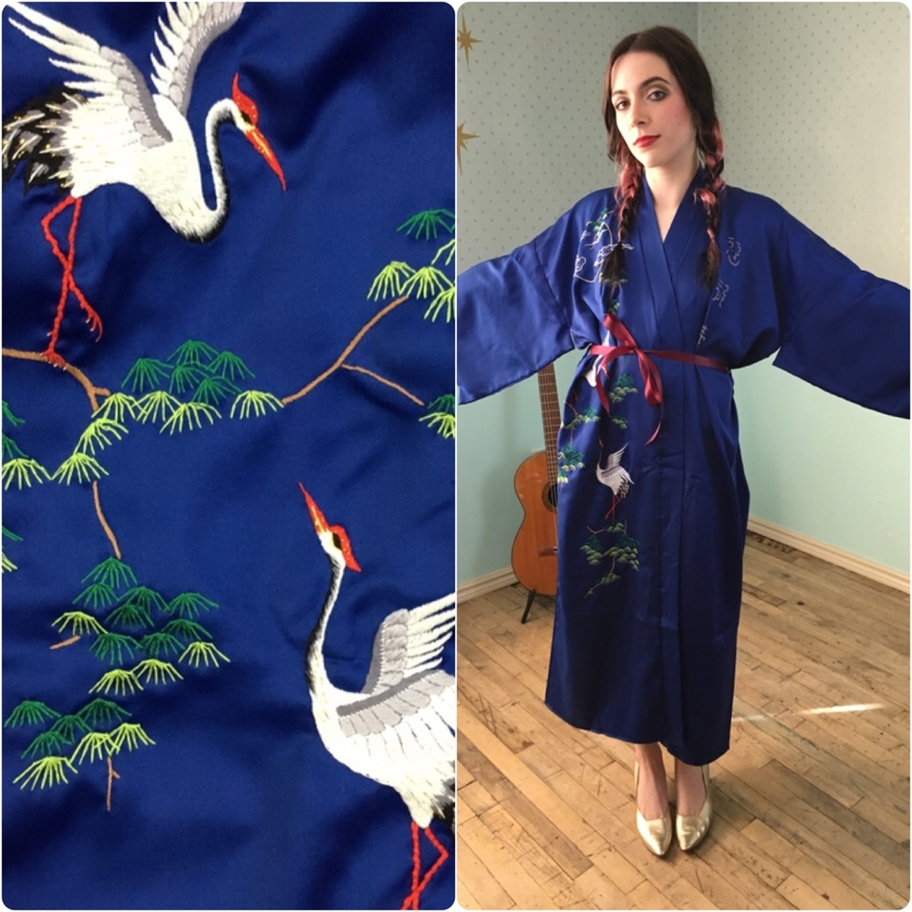 Gorgeous blue kimono robe with embroidered cranes